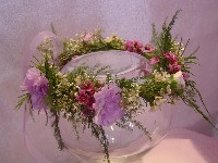 Floral headpiece by Toronto Wedding Florist