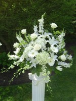 Altar arrangements by Toronto Wedding Florist