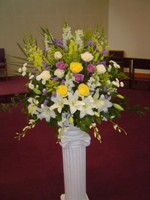 Altar arrangements by Toronto Wedding Florist