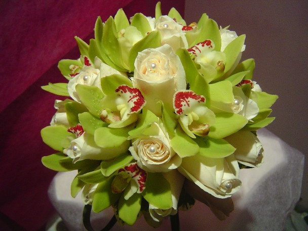 Bridal bouquet by Toronto Wedding Florist