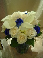 Bridal bouquet by Toronto Wedding Florist