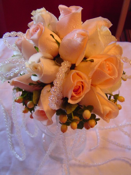 Bridal bouquet by Toronto Wedding Florist
