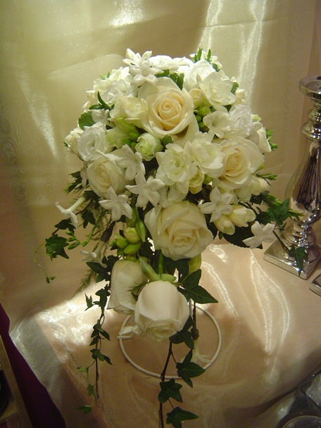 Bridal bouquet by Toronto Wedding Florist