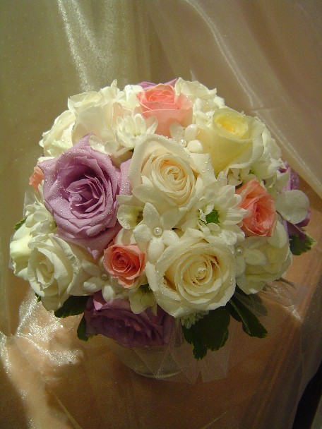 Bridal bouquet by Toronto Wedding Florist