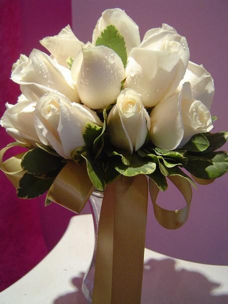 Bridal bouquet by Toronto Wedding Florist