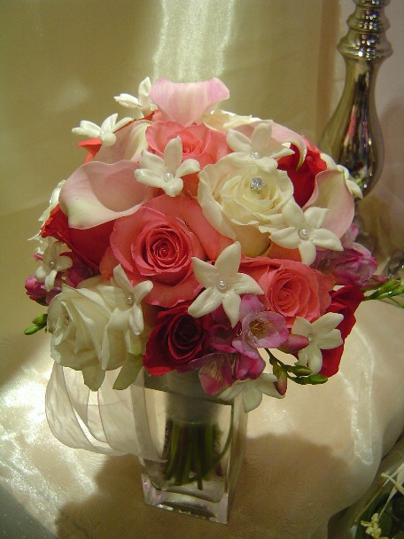 Bridal bouquet by Toronto Wedding Florist
