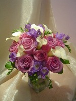 Bridal bouquet by Toronto Wedding Florist