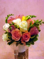 Bridal bouquet by Toronto Wedding Florist