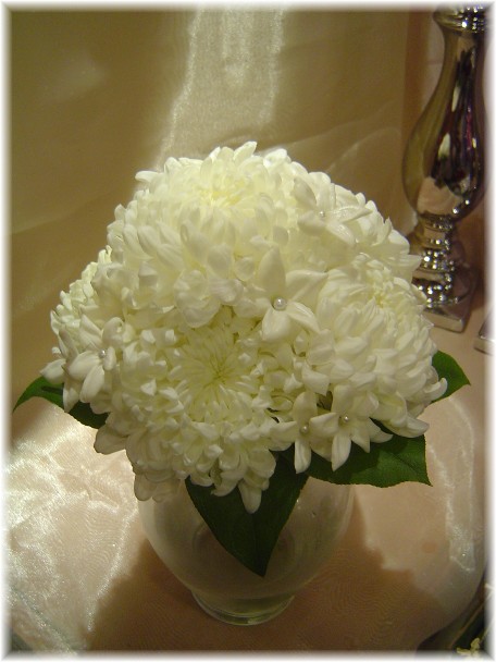 Bridal bouquet by Toronto Wedding Florist