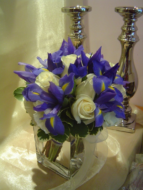 Bridal bouquet by Toronto Wedding Florist