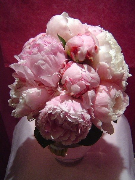 Bridal bouquet by Toronto Wedding Florist