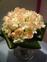 Bridal bouquet by Toronto Wedding Florist