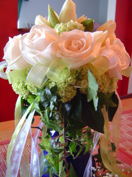 Bridal bouquet by Toronto Wedding Florist