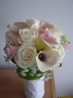 Bridal bouquet by Toronto Wedding Florist