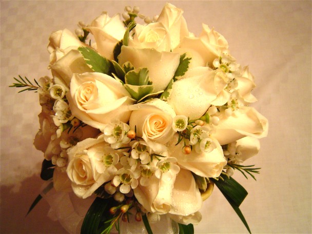 Bridal bouquet by Toronto Wedding Florist