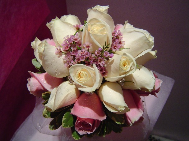 Bridal bouquet by Toronto Wedding Florist