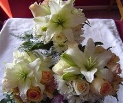 Bridesmaid bouquet by Toronto Wedding Florist