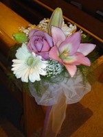 Aisle arrangement by Toronto Wedding Florist