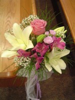 Aisle arrangement by Toronto Wedding Florist