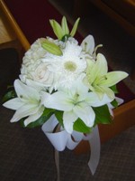 Aisle arrangement by Toronto Wedding Florist