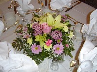 Table centerpieces by Toronto Wedding Florist