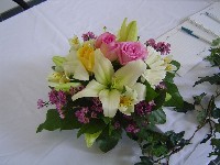 Table centerpieces by Toronto Wedding Florist
