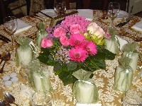 Table centerpieces by Toronto Wedding Florist
