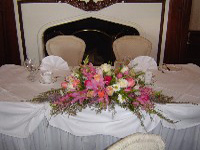 Table centerpieces by Toronto Wedding Florist