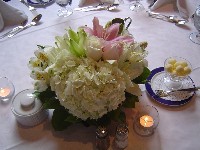 Table centerpieces by Toronto Wedding Florist