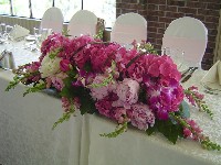 Table centerpieces by Toronto Wedding Florist
