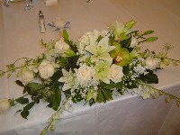 Table centerpieces by Toronto Wedding Florist