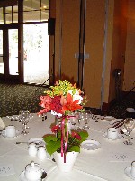 Table centerpieces by Toronto Wedding Florist