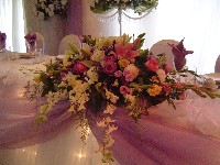 Table centerpieces by Toronto Wedding Florist