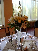 Table centerpieces by Toronto Wedding Florist