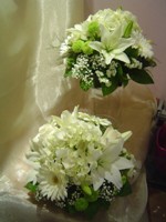 Table centerpieces by Toronto Wedding Florist